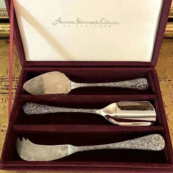 Godinger American Silversmith Serveware 3 Piece Collection in Velvet Box - Picture 1 of 9